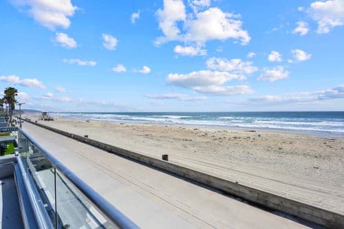 Oceanfront 1 North - Image 44