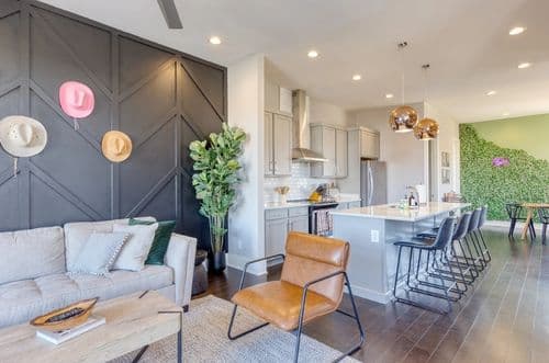 Doralee Home - Image 3