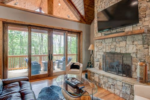  High Country Hideaway - Image 2