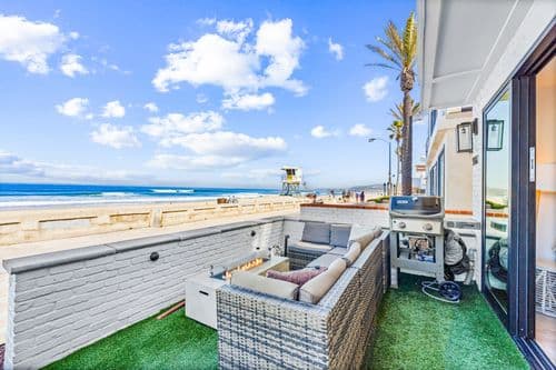 Oceanfront Masterpiece Ground - North - Image 3