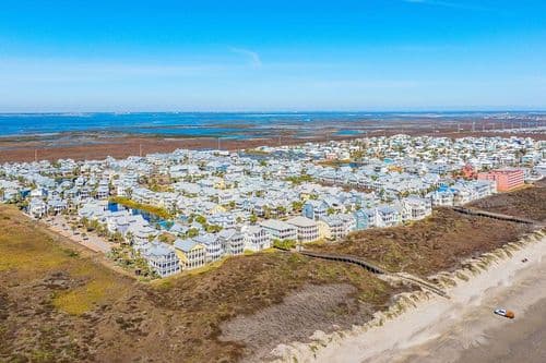 Just Beachy - Image 65