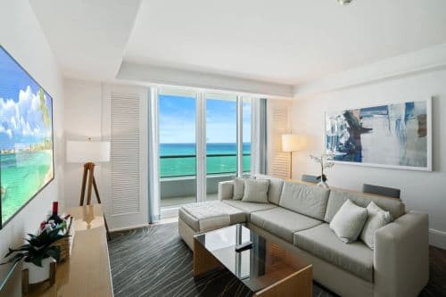 Elysian Residence #1605 at The Ritz-Carlton - Image 1
