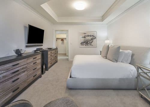 Ritz-Carlton Residence #502 - Image 3