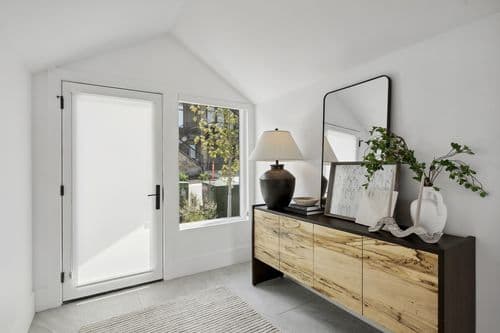 Slopeside Modern - Image 2