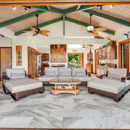 Manini Beachfront Getaway - Image 1