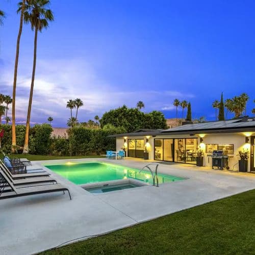 Sunsets on Sierra Home - Image 1
