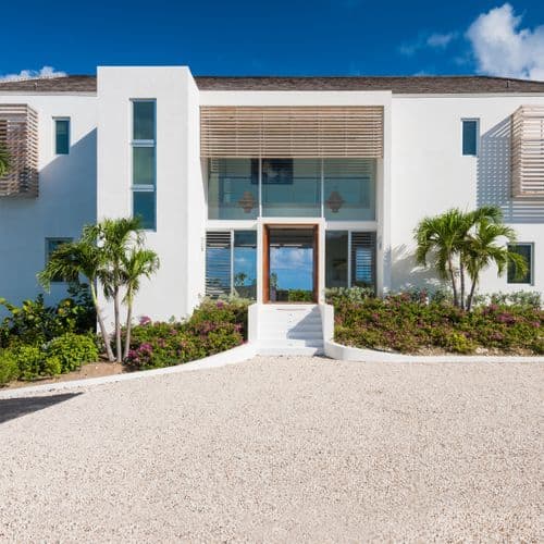 North Shore Four Bedroom Ocean View Villa - Image 1