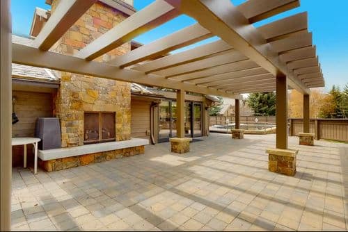 Mountain Modern Escape - Image 35