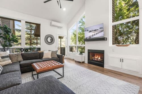 Red Pine Retreat - Image 1