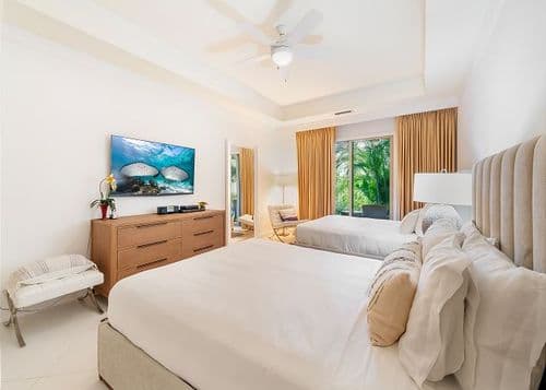Ritz-Carlton Residence #108 - Image 3