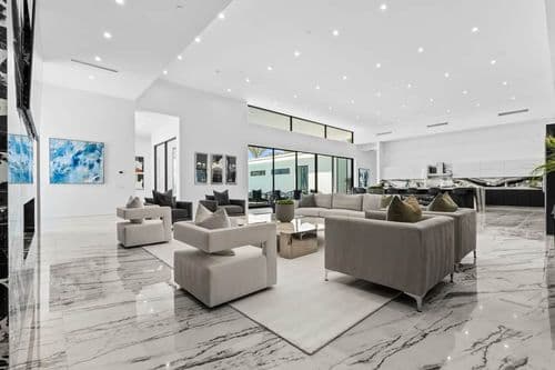 Bravo Villa #9 - Image 3
