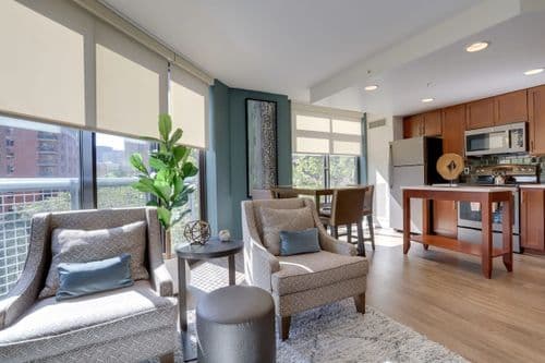 Red Brick Residence - Image 3