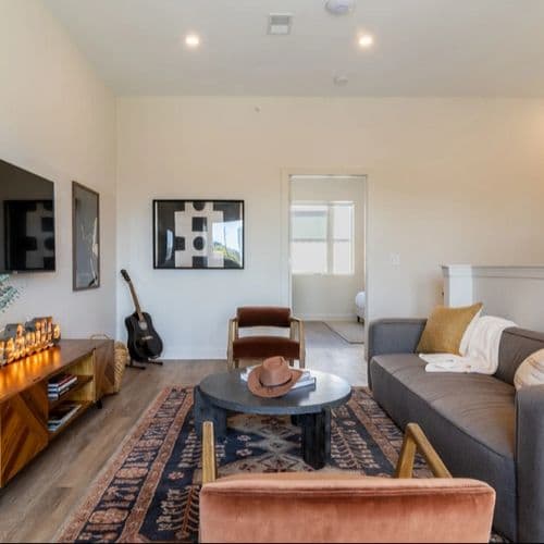 Jefferson Residence - Image 1