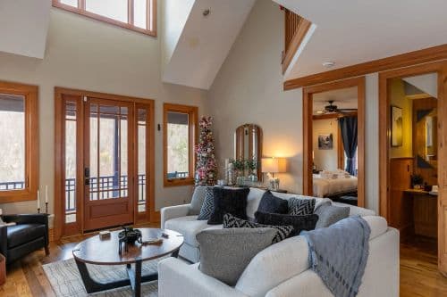 Headwaters Hideaway - Image 3