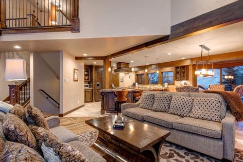 Atop Park City - Image 3