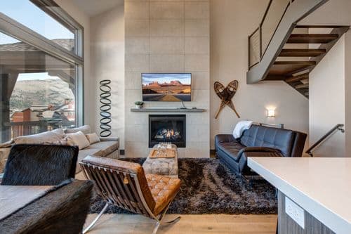Juniper Ridge Home - Image 3