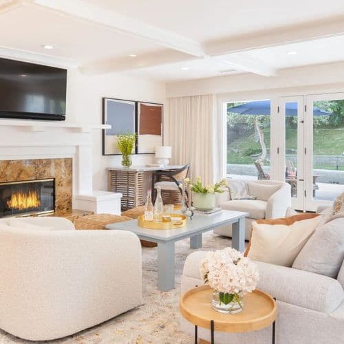 La Jolla Living - Image 1