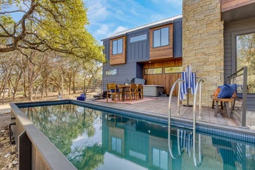 Maverick Place - Image 2