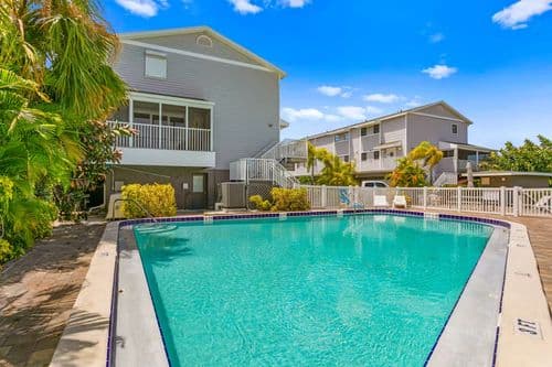 Mariner's Residence  - Image 3