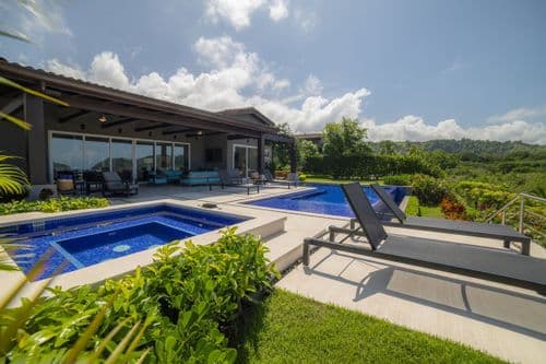 Casa Blue Sail - Image 3