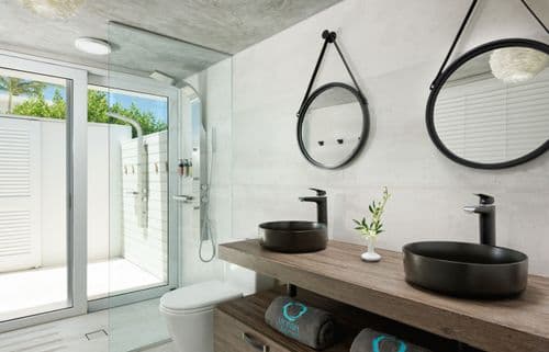 Aqua Ocean Villa - Image 3