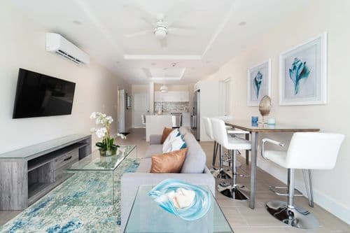 Coral Beach Home - Image 2