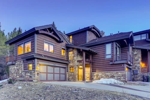Snowy Pines House - Image 2