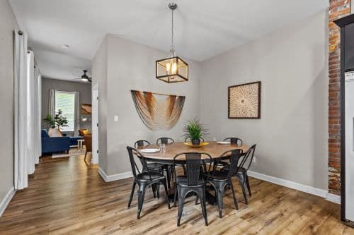 Designer Townhome - Image 3
