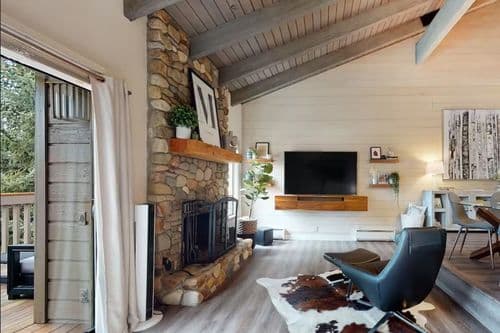 Mountain Modern Escape - Image 2