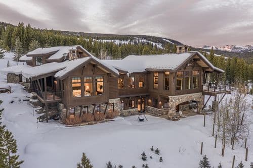 Last Best Chalet - Image 1