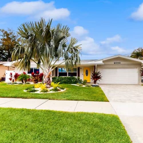 Clearwater Coastal Haven - Image 1