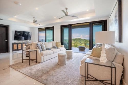 Splendor Penthouse #503 - Image 1