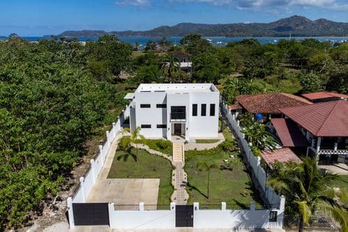 Coral Home 1 - Image 3