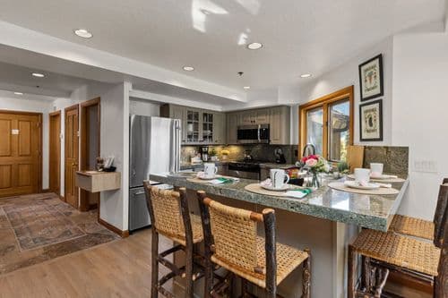 Ridge in Deer Valley - Image 3