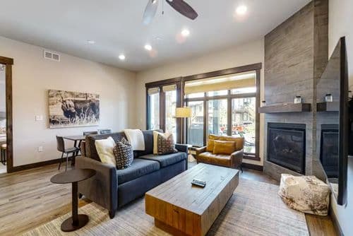 Blackstone Paradise Home - Image 2