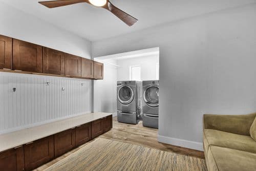 Knoll Ridge House - Image 33