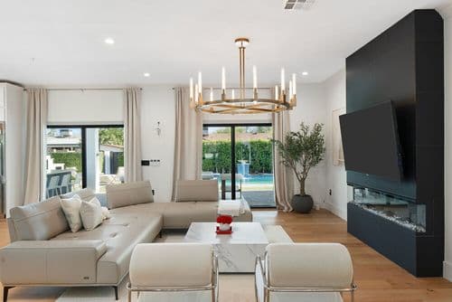 Casa Privada - Image 2