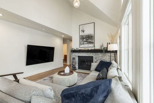 Elevation Estate - Image 3