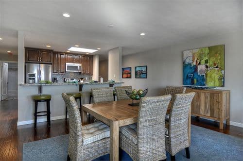 Seaview Residence - Image 3