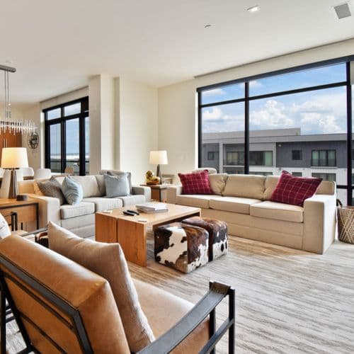 Lift Residence #602 - Image 3