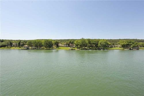 Lake Austin Retreat - Image 24