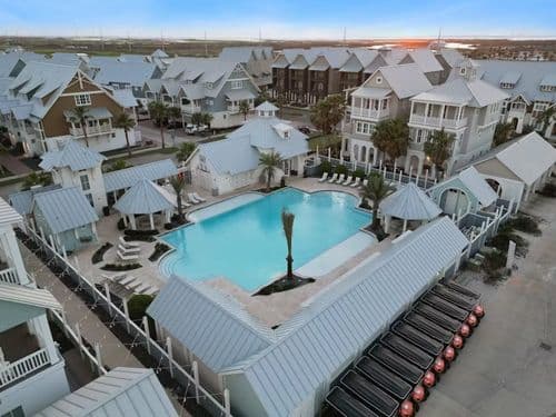 Beach Ball House - Image 51