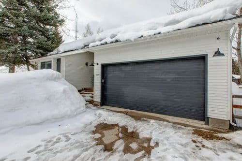 Last Run of the Day House - Image 48