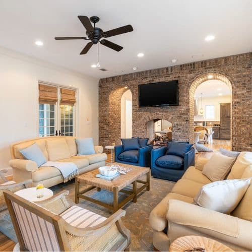 Parker House - Image 1