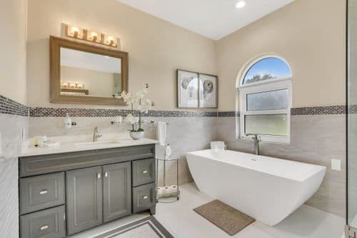 Northwest House - Image 3