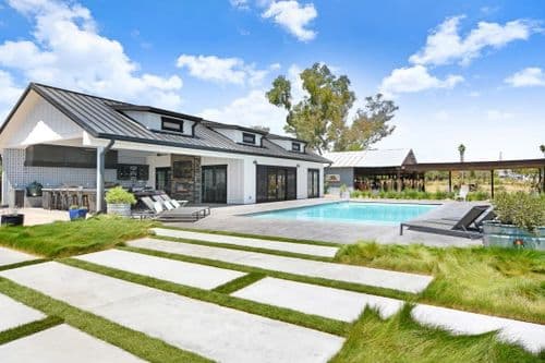 Carneros Farmhouse - Image 3