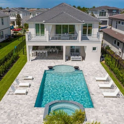 Kissimmee Mansion - Image 1