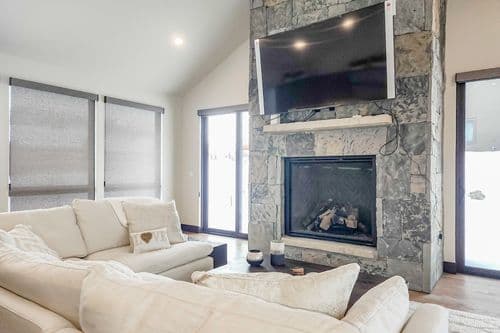 Slice of Silverthorne House - Image 3