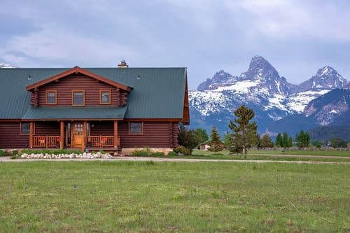 Teton Dreams Log Cabin - Image 3