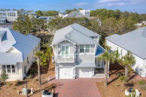 Coconut Cove - Image 1